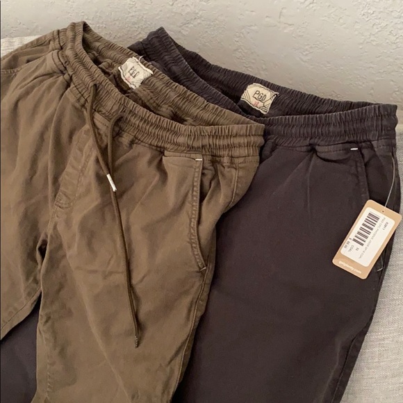 SOLD 2 pairs of Plenty utility joggers - Picture 2 of 4